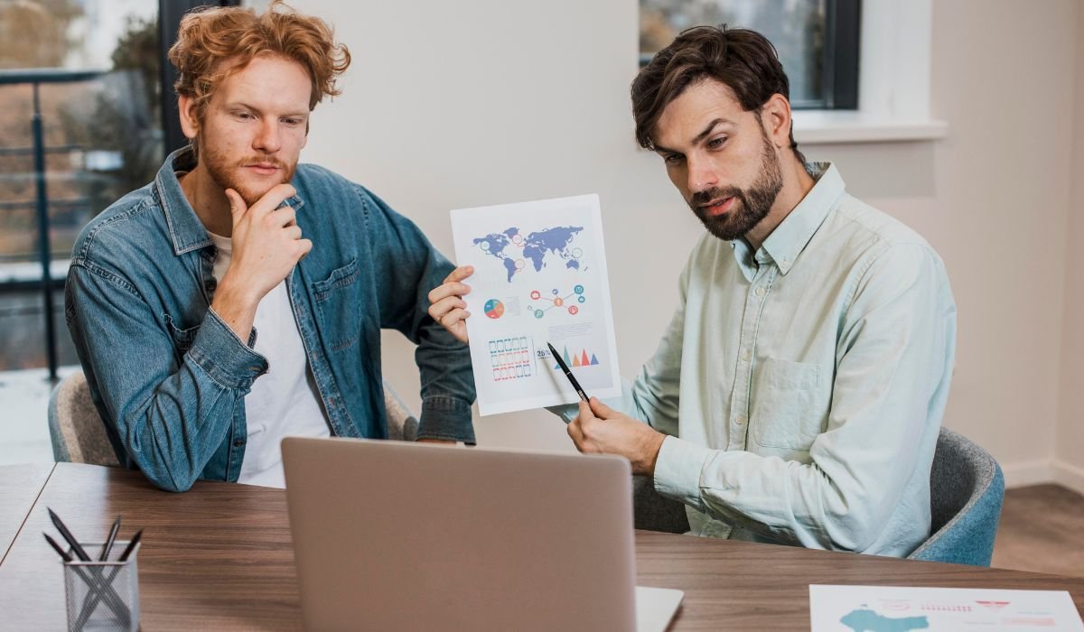 Tradeline Websites Explained: How to Choose the Right One